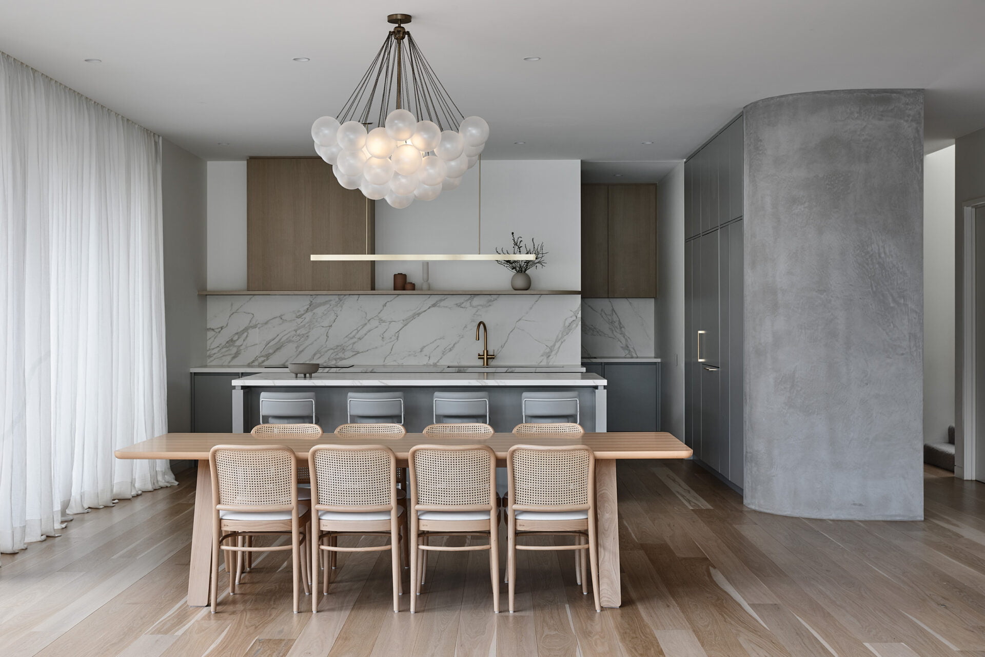 Brighton East Residence 2 (INFORM) - Shades